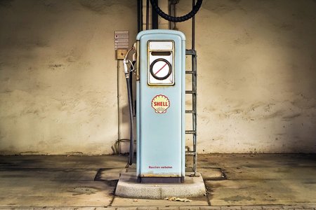 O mundo pon fin á era da gasolina con chumbo e elimina unha grave ameaza para a saúde humana e ambiental
