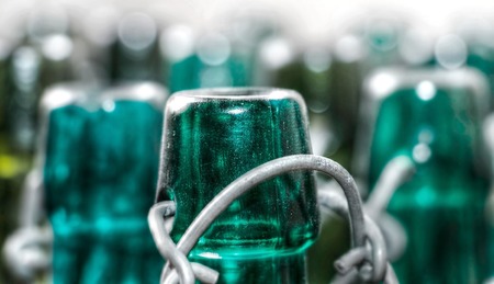A reciclaxe de envases de vidro para reciclar na UE alcanza unha taxa do 78%