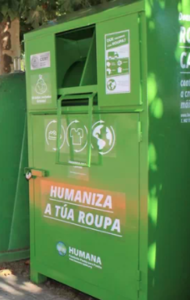 Contedores reciclaxe de roupa - Fotopunto